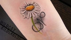 50 best daisy tattoo designs and their meanings in 2023
