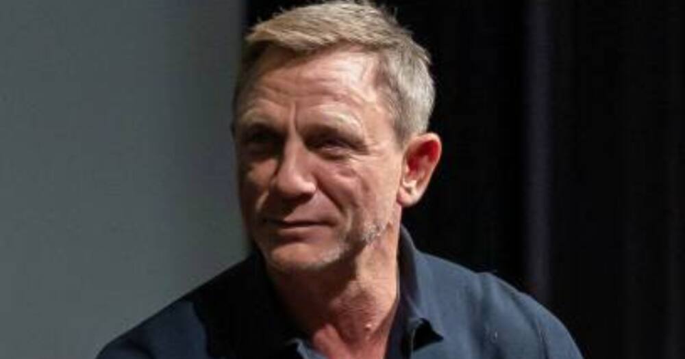 James Bond actor Daniel Craig loves gay bars because of the peace he finds there.