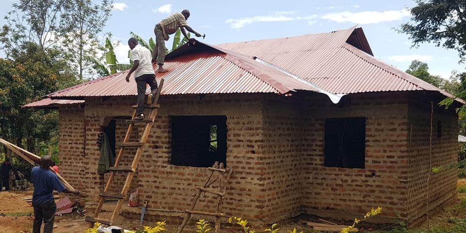 Sukuma Bin Ongaro: Wahisani wamjengea mwanamuziki mkongwe nyumba