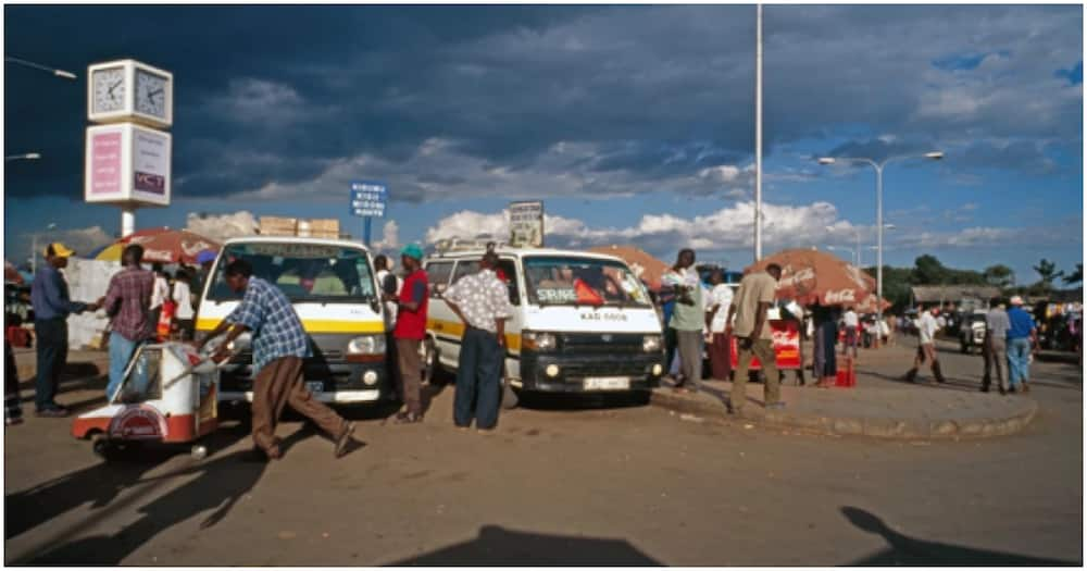 Kisumu: Jamaa Azirai, Akata Roho Ghafla Akiwasimulia Hadithi Marafiki Zake