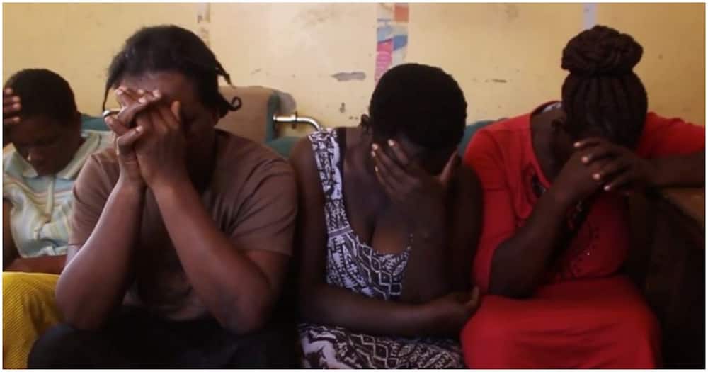 Suspects arrested for stealing baby. Photo: Nation.