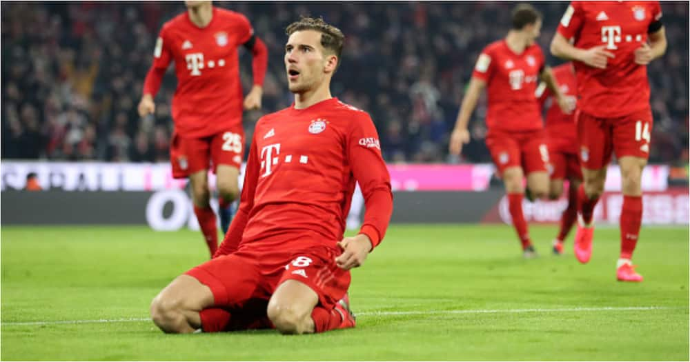 Leon Goretzka celebrates after scoring against Schalke in the Bundesliga. Photo: Getty Images.