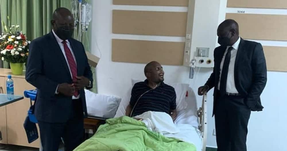 Deputy President William Ruto (l), Mumias East MP Ben Washiali standing between Gatundu South MP Moses Kuria. Photo: Moses Kuria.