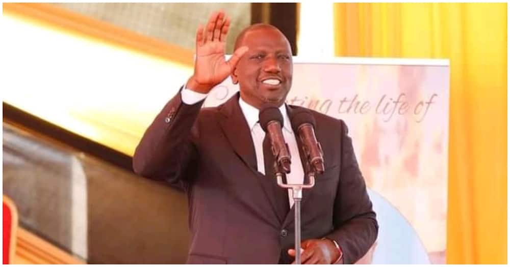 Nyeri: William Ruto Faces Security Scare as Woman Attempts to Reach Him During Speech at Kibaki's Funeral