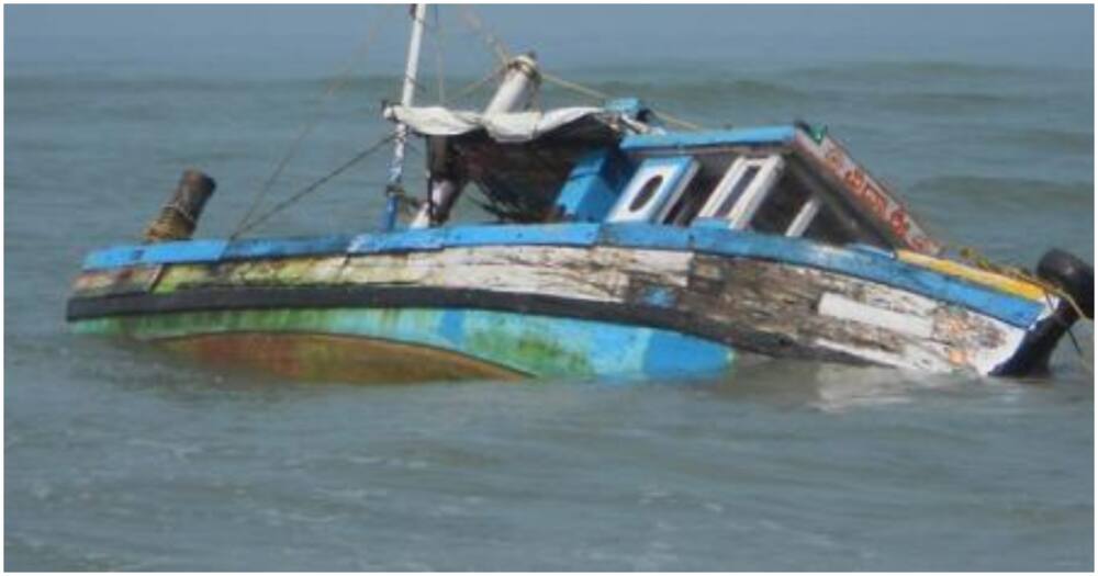 The boat lost control after one of the occupants rose up to take a selfie. Photo: Marine Time.