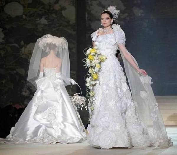 Inside the world of couture wedding dresses: 6,000+ hours spent on £500,000  dresses