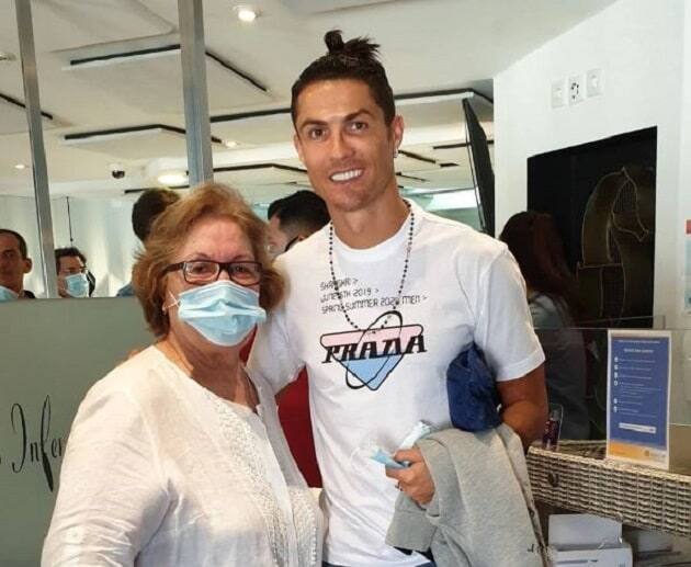 Cristiano Ronaldo treats girlfriend Georgina to romantic lunch in Portugal