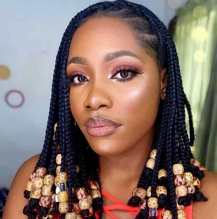 knotless braids with beads