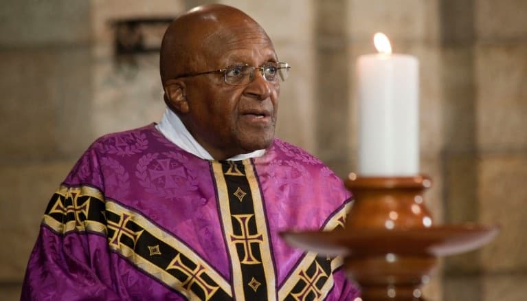 Archbishop Desmond Tutu receives award for service to LGBTI+ community