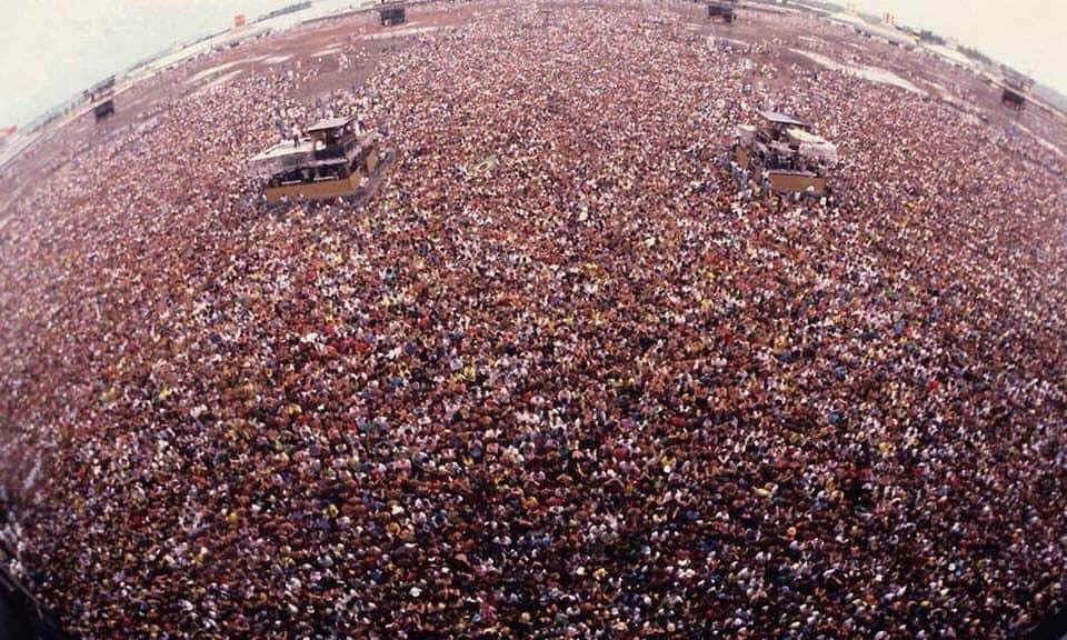 Largest crowds at a concert