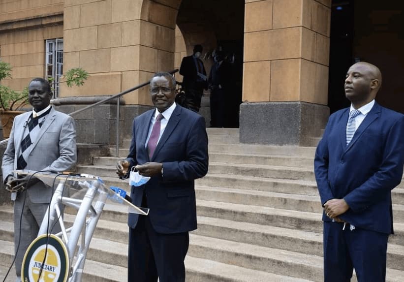 CJ Maraga: Korti yatupilia kesi kuhusu majukumu ya mtoto