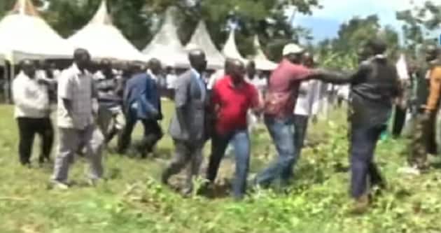 Bungoma: Barobaro Aponea Kichapo Mazishini, atimuliwa na jamaa wa marehemu