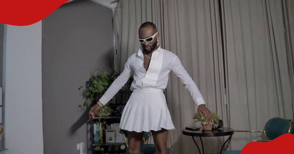 Angolan singer Elly Baby Gutxi likes wearing skirts.