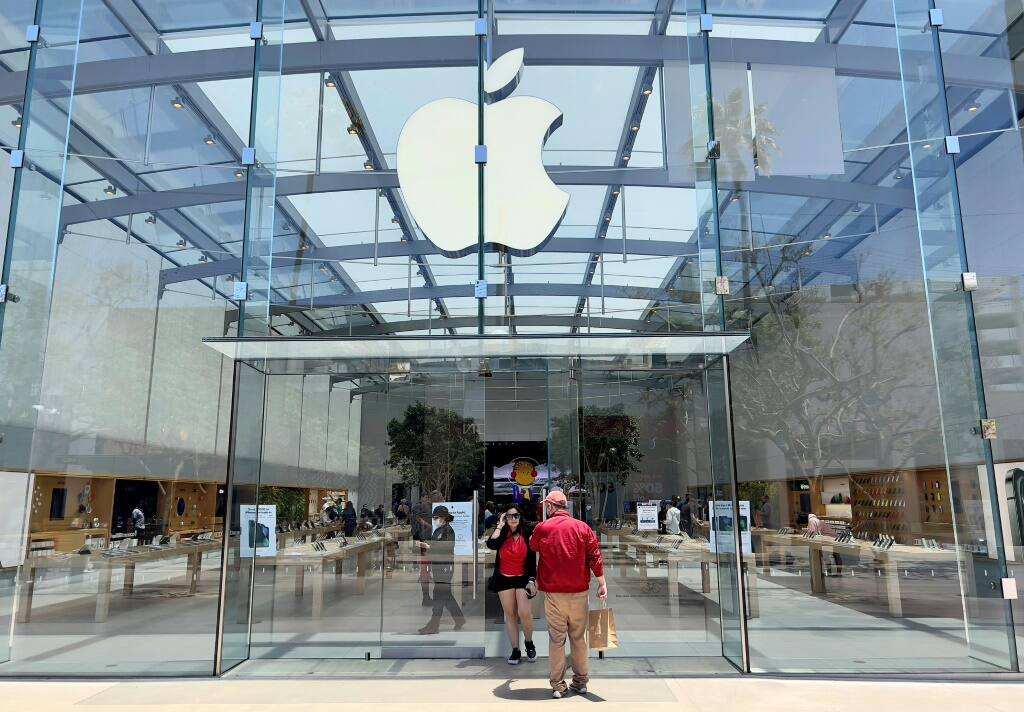 Apple Reports Solid Profits, But IPhone Sales Miss Estimates - Tuko.co.ke