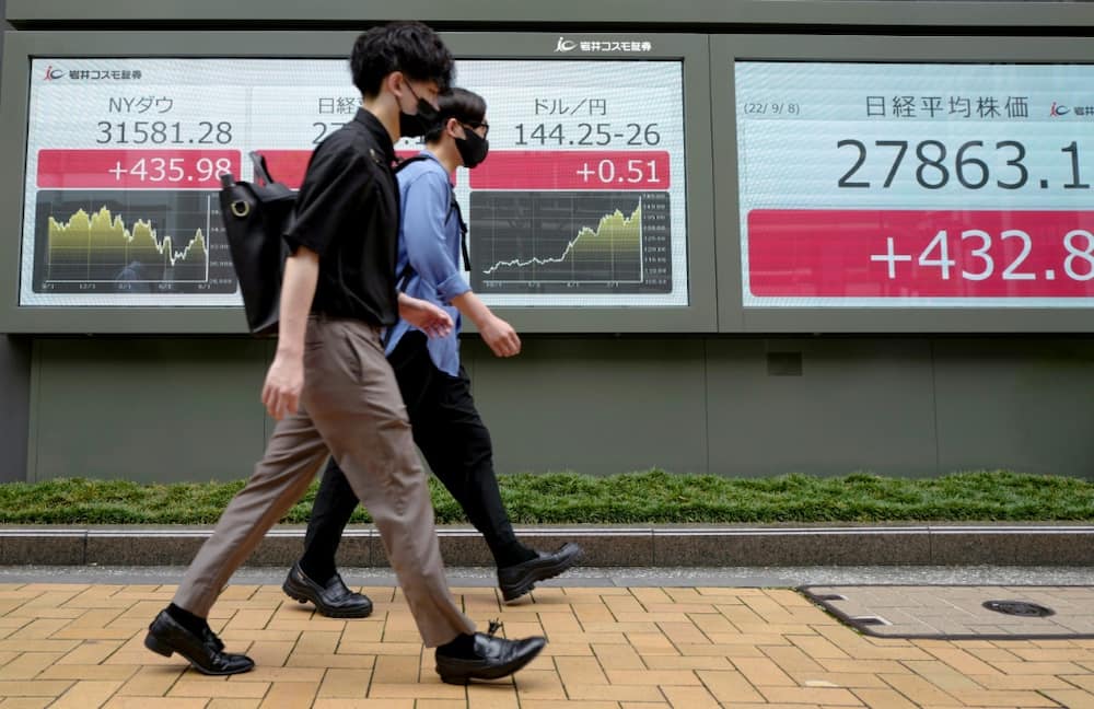 Tokyo stocks were up Monday