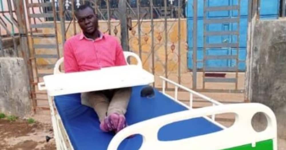 Meshack Otieno went viral for his unique bed.