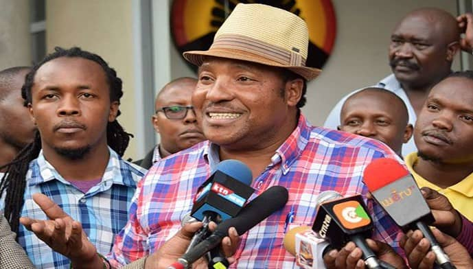 Gavana wa Kiambu Ferdinand Waititu ang'atuliwa