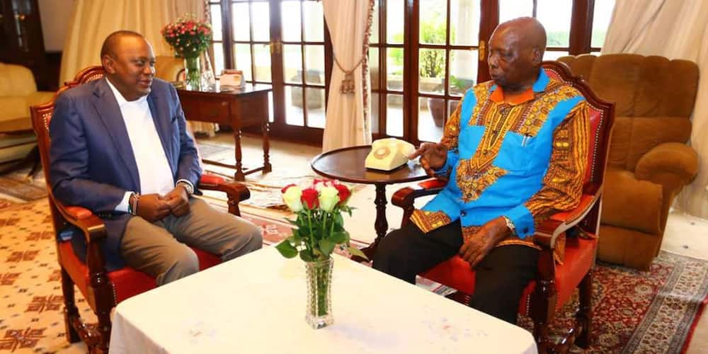 Uhuru Kenyatta pays moving tribute to his political mentor Daniel Moi