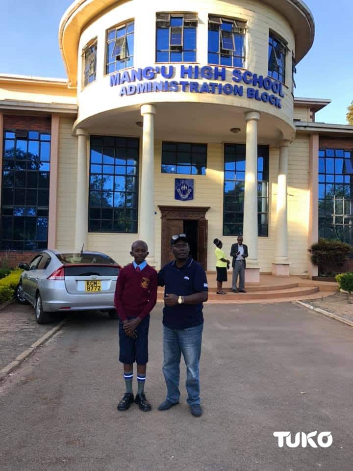 Former Kaimbu Governor William Kabogo sponsors needy student to Mang'u High School