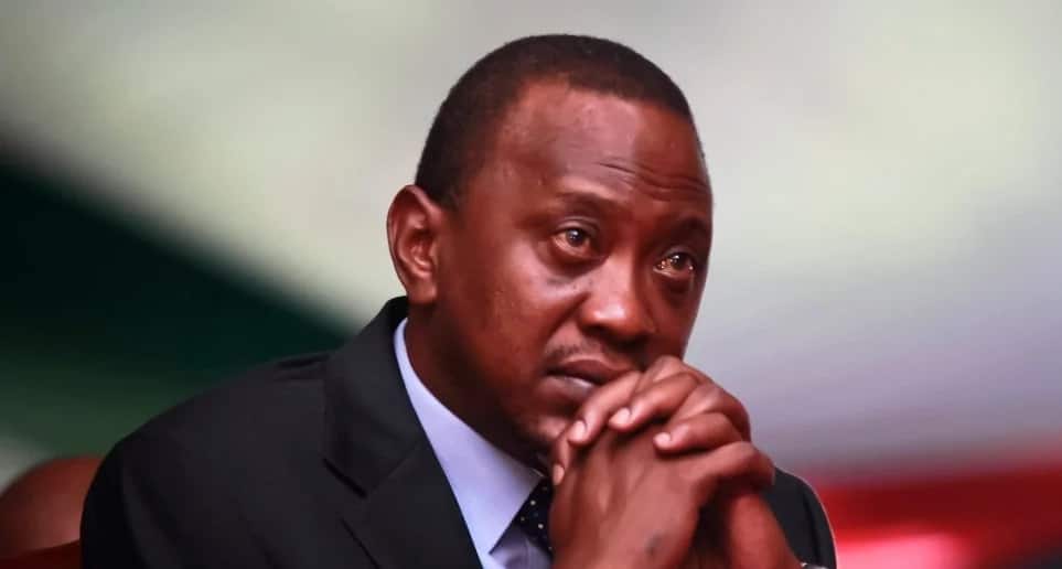 Raila defeats Uhuru in new poll