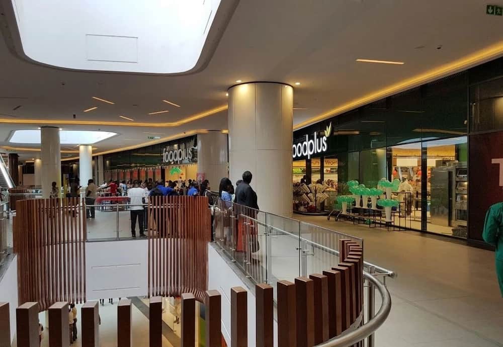 15 amazing two rivers mall images