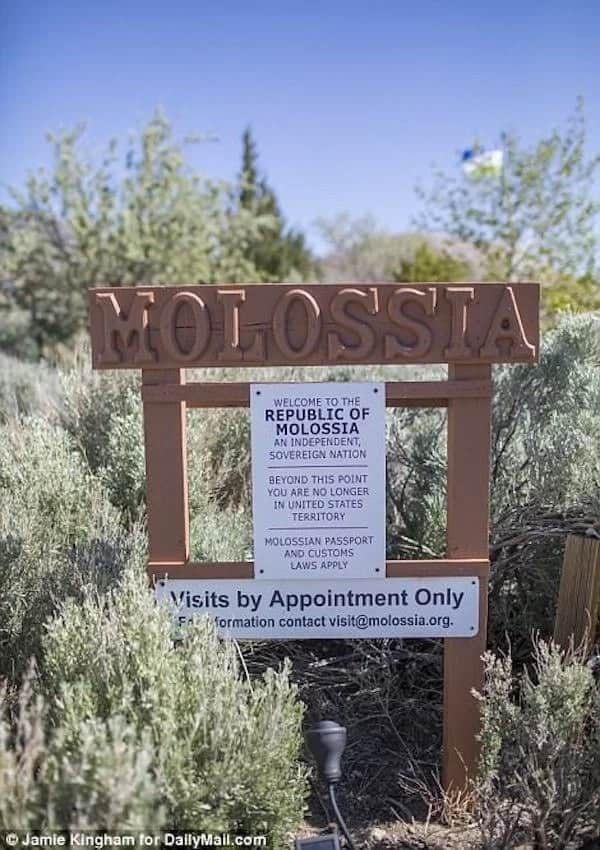 The welcome message. Photo: Daily Mail/Jamie Kingham