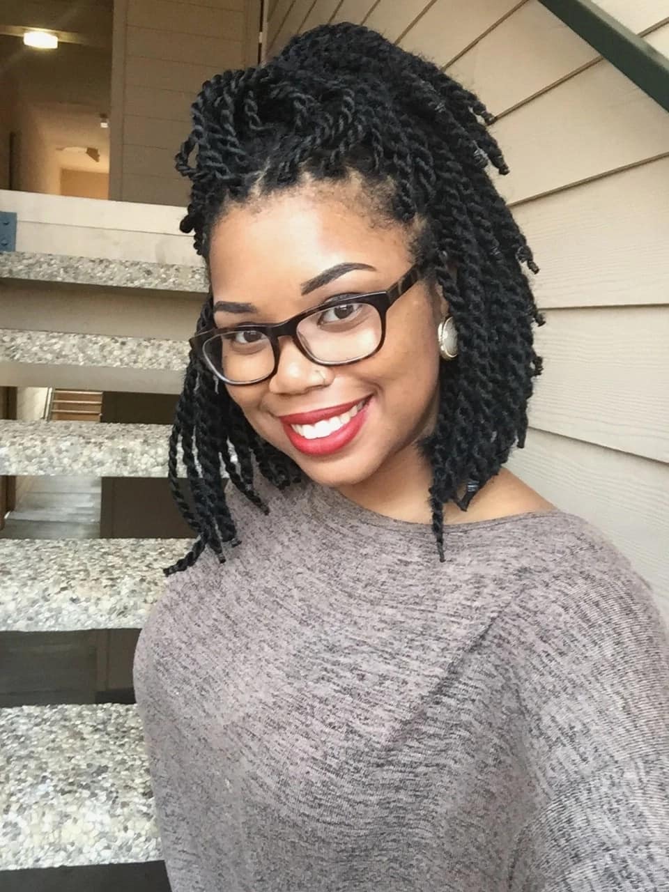 How to Cut Long Crochet Braids into a Short Style