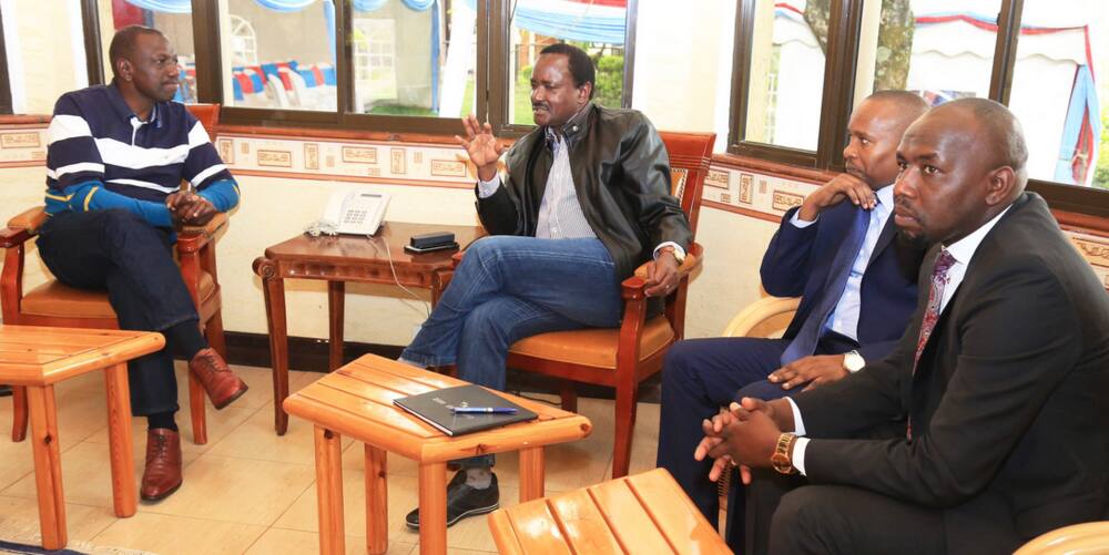 Ruto amtembelea Kalonzo Musyoka kumfariji kufuatia kifo cha baba mzazi