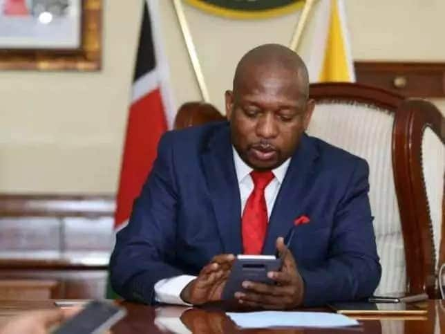 Gavana Mike Sonko atoa msaada kwa msichana aliyeathirika utumbo baada ya kufanyiwa upasuaji