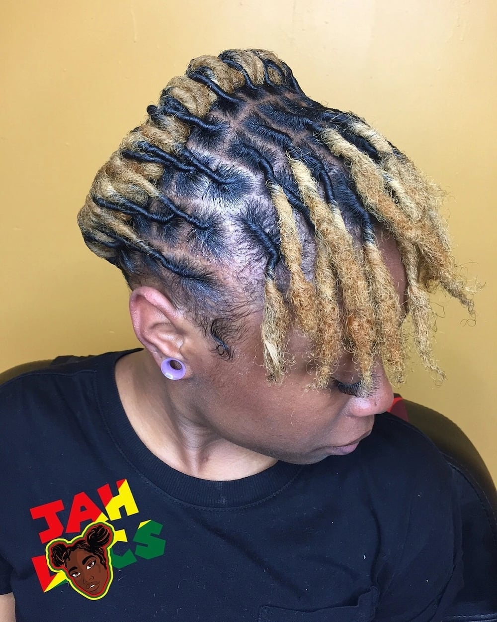 Step by step styling dreadlocks tutorial