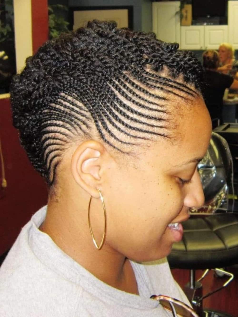 Protective hairstyles for hair growth
