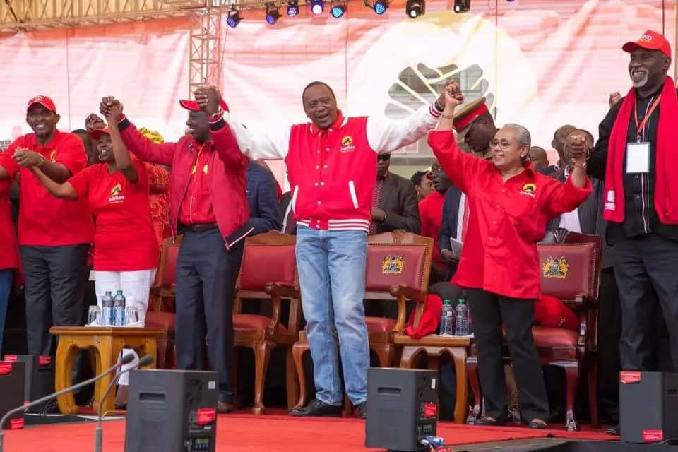 Kenyans online believe Uhuru's silk shirts are indirectly connected to his down to earth appearances
