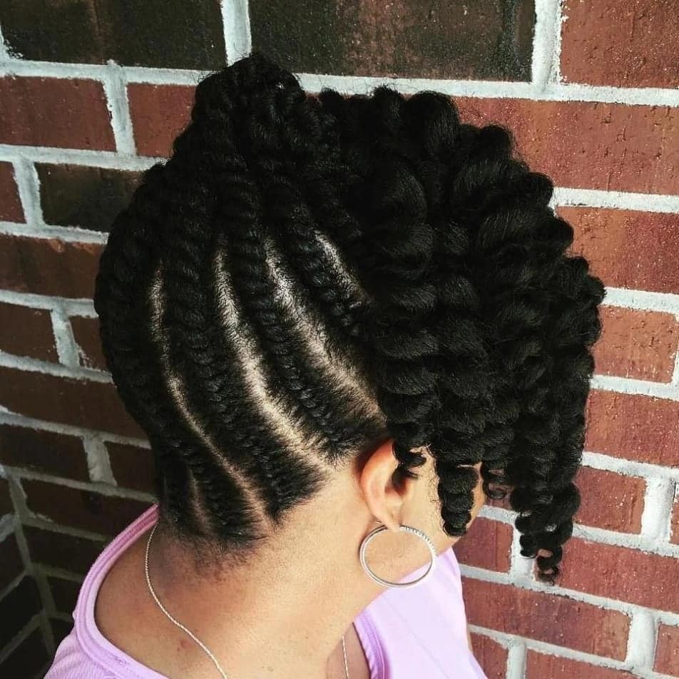 Long kinky twist hairstyles with extensions - Tuko.co.ke