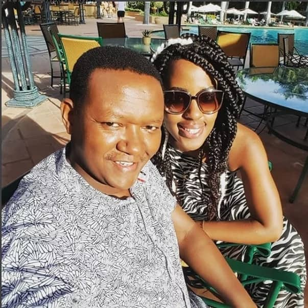 Gavana Mutua amdhihirishia mkewe kuwa ndiye bora kuliko wote, amwonyesha makuu ya dunia