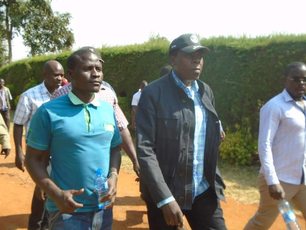 Eugene Wamalwa sasa atangaza wazi ‘vita’ kati yake na Mudavadi 2022