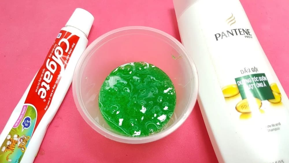 How to make slime at home