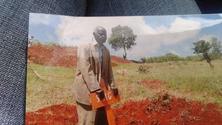 Mwanamume, 93 awashangaza wengi Murang’a kwa kumzika mkewe, 70 pekee yake