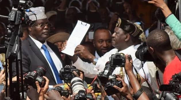 Raila’s meeting with Uhuru was just selfish - Miguna Miguna