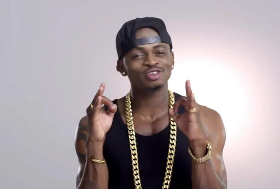 Zari akagua 'Mali' ya mumewe Diamond Platinumz hadharani( Picha)