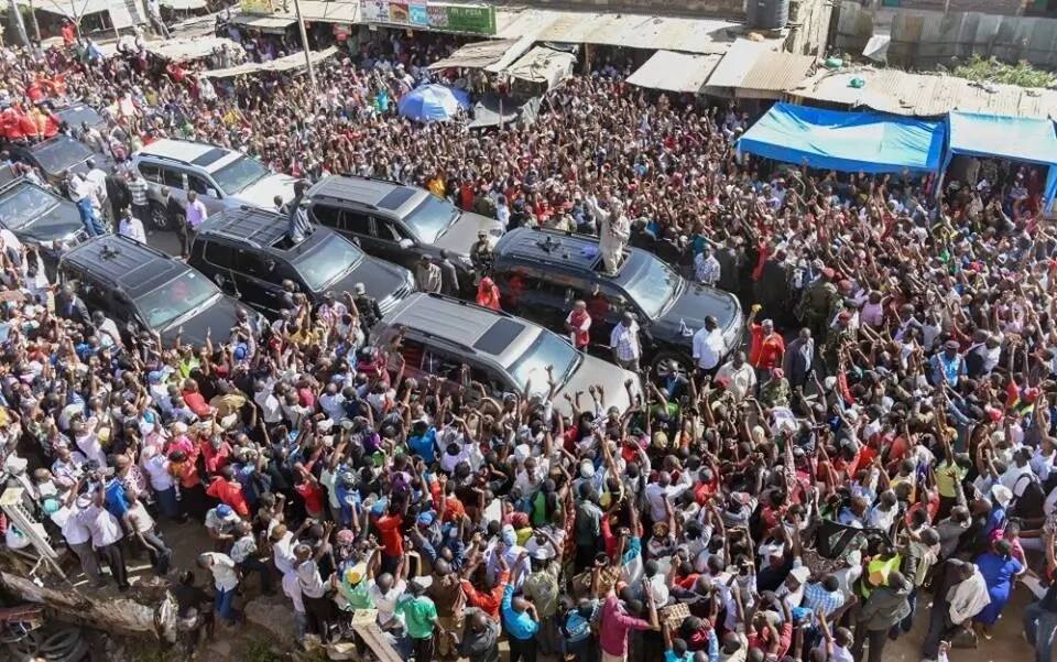 Uhuru Kenyatta katika ziara ya Nairobi