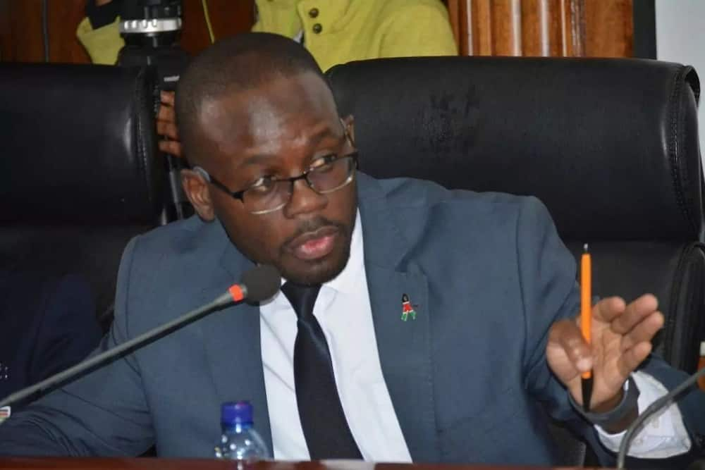 Seneta Moses Kajwang adai serikali haitaki kumchunguza DP Ruto dhidi ya ufisadi