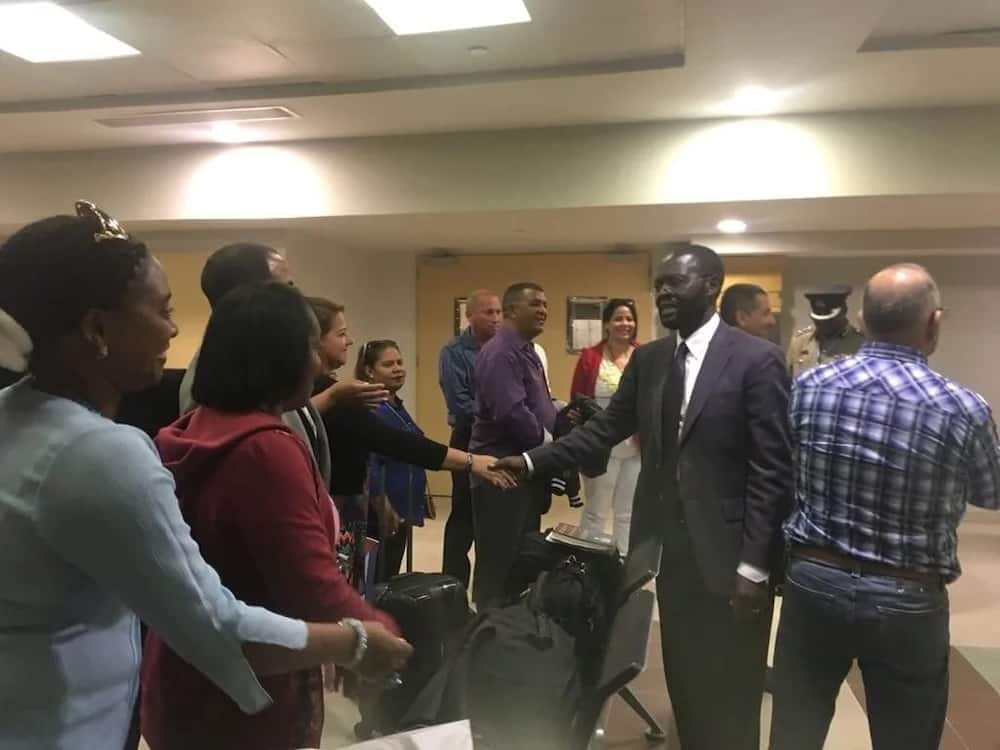 The first batch of the 100 Cuban doctors who were expected to come to Kenya landed at JKIA on Tuesday, June 5, and were welcomed by Governor Anyang' Nyong'o.
