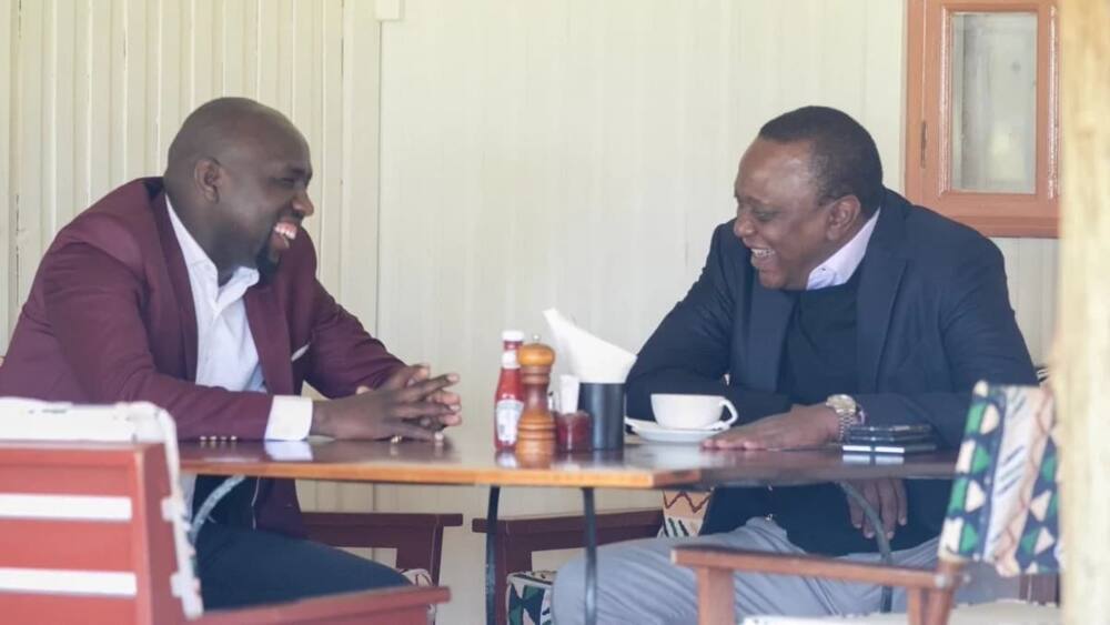 Seneta Murkomen Amuonya Rais Uhuru Dhidi ya Kumsaliti Raila