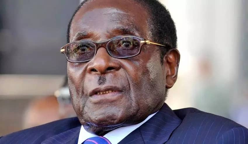 Hatimaye rais Robert Mugabe ajiuzulu
