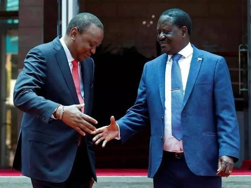 Uhuru na Raila kutuzwa na Bunge la Uingereza kwa sababu ya ‘salamu’ yao maarufu