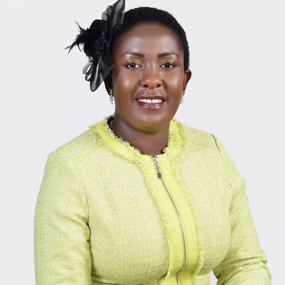 Ni lazima mwanamke kuwa safi na fundi kitandani – Seneta wa zamani wa ODM