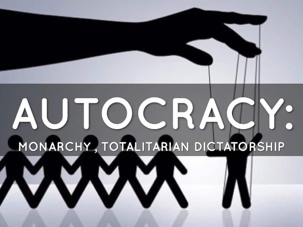 Autocratic leadership style: advantages and disadvantages
autocratic leadership style and ethics
how does autocratic leadership style work?