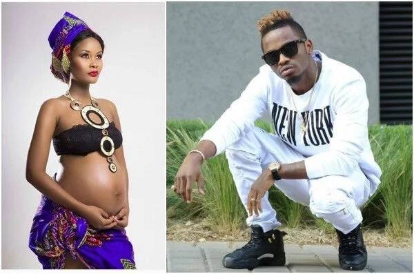 Diamond Platimumz alazimika kuiweka pete kwenye kidole cha Zari huku akiwa akisukumwa kumuoa ‘mpango wa kando’