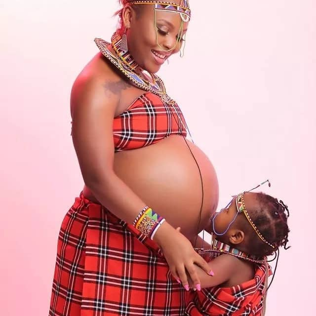 Machachari actress Sofia shows off her second born daughter and she is too adorable