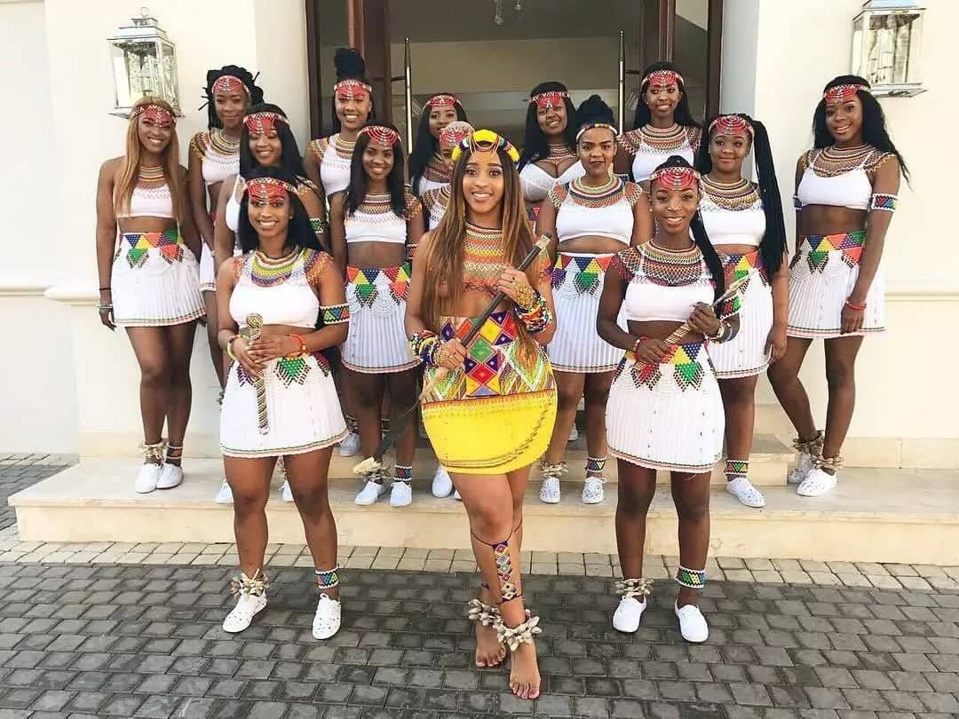 Zulu traditional hotsell dresses images